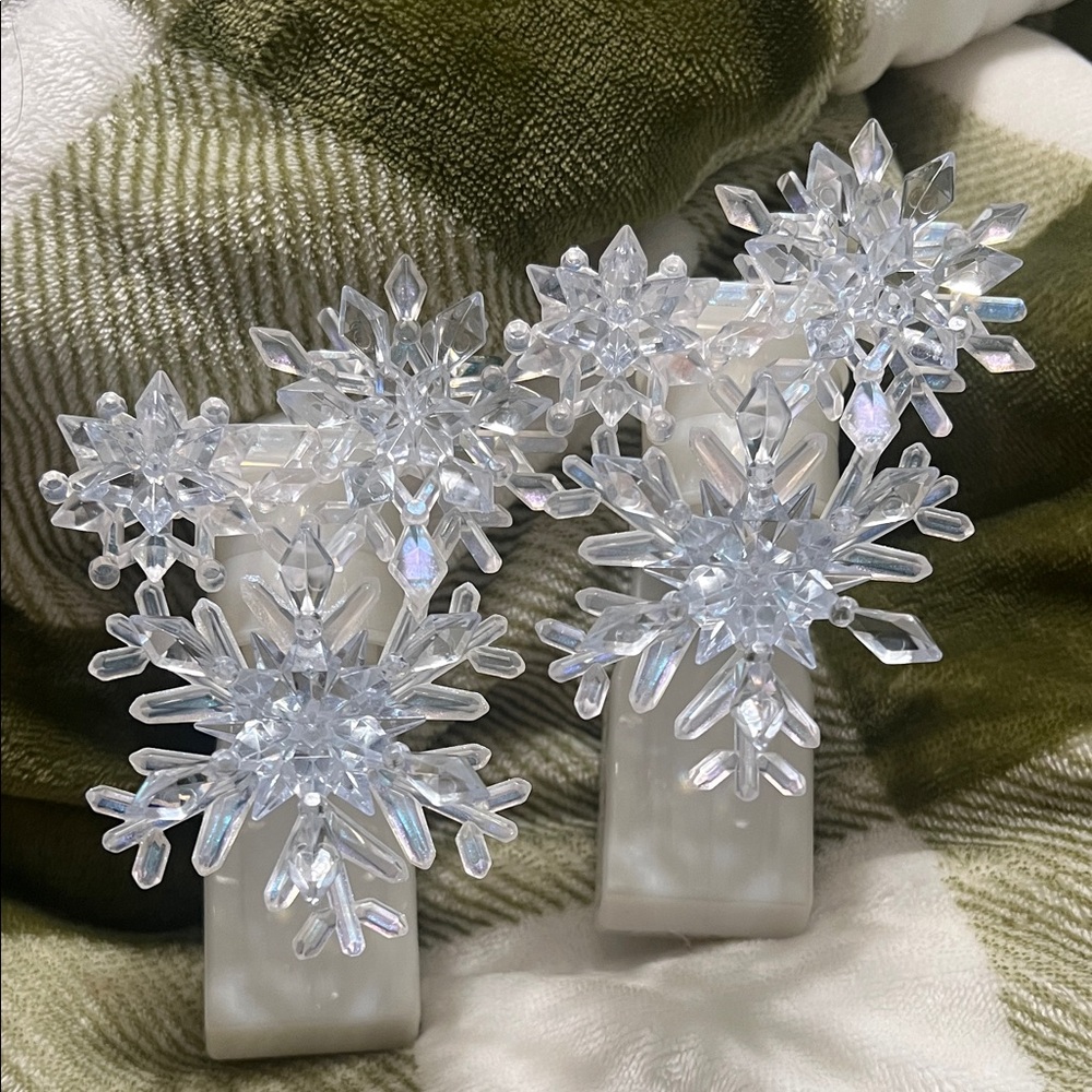 Snowflake wall diffusers - Picture 1 of 6